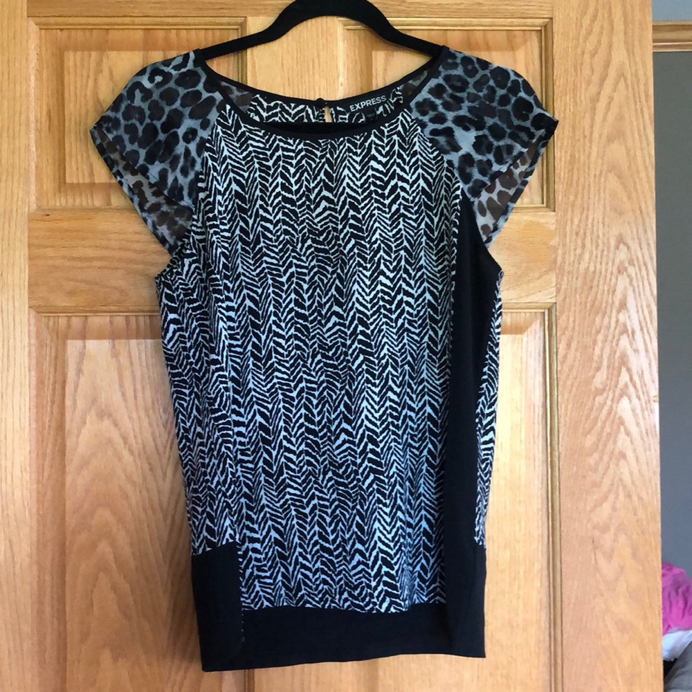 Express top xs